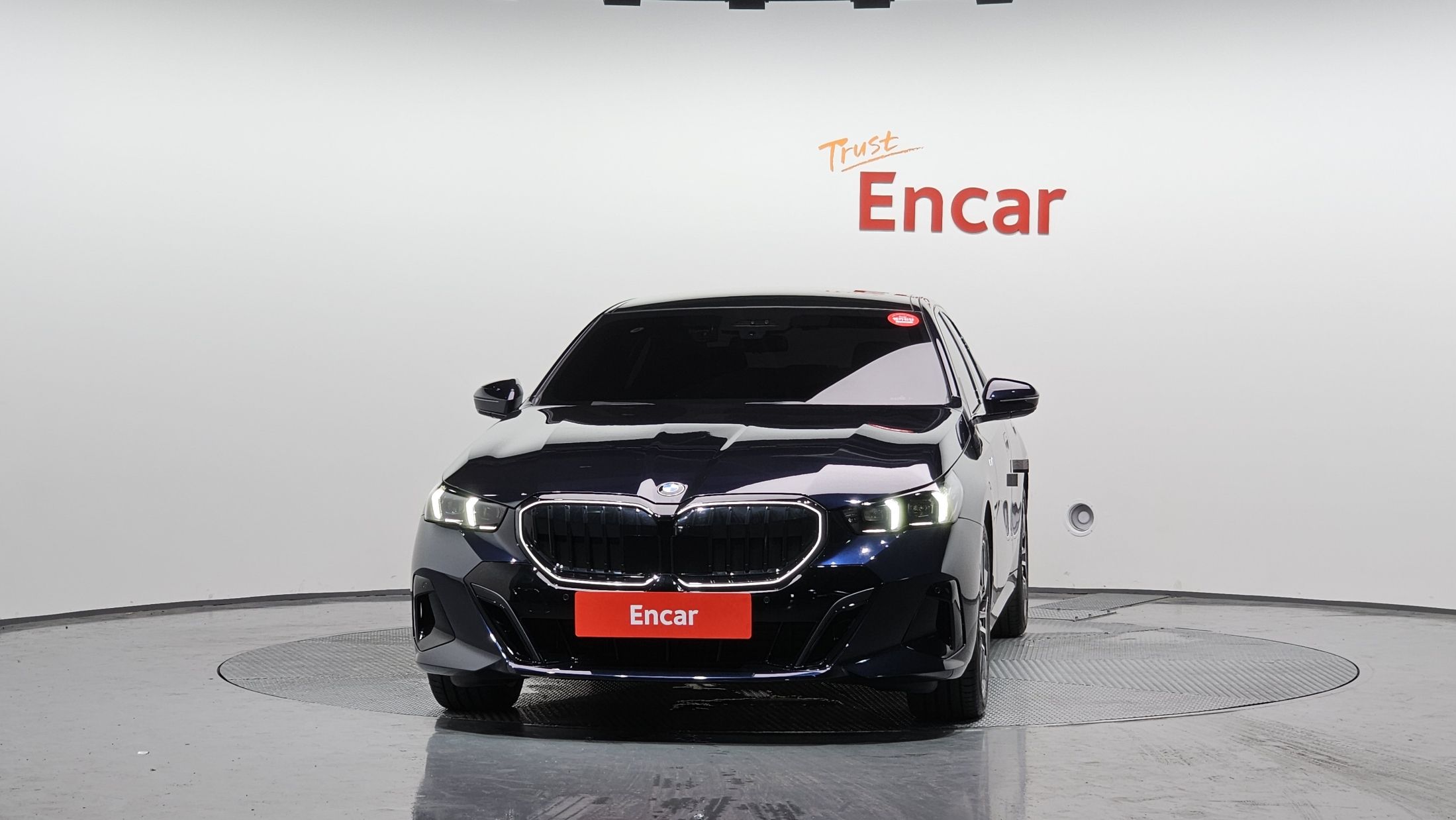 BMW 5-SERIES G60
