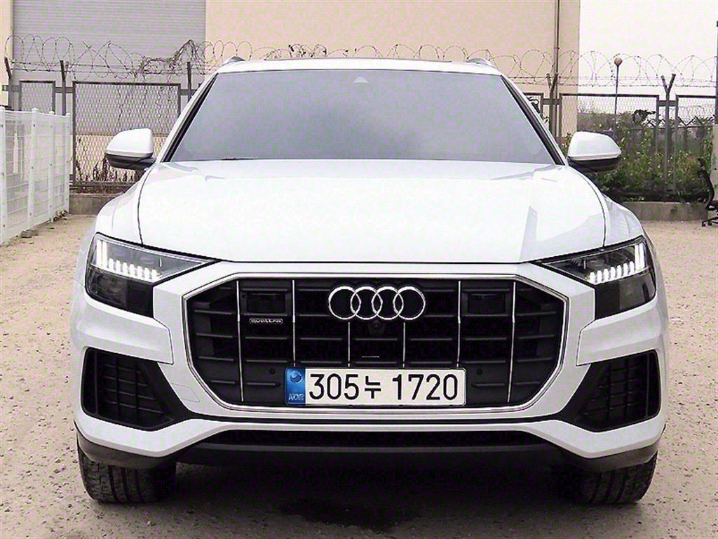 AUDI Q8 4M 2022
