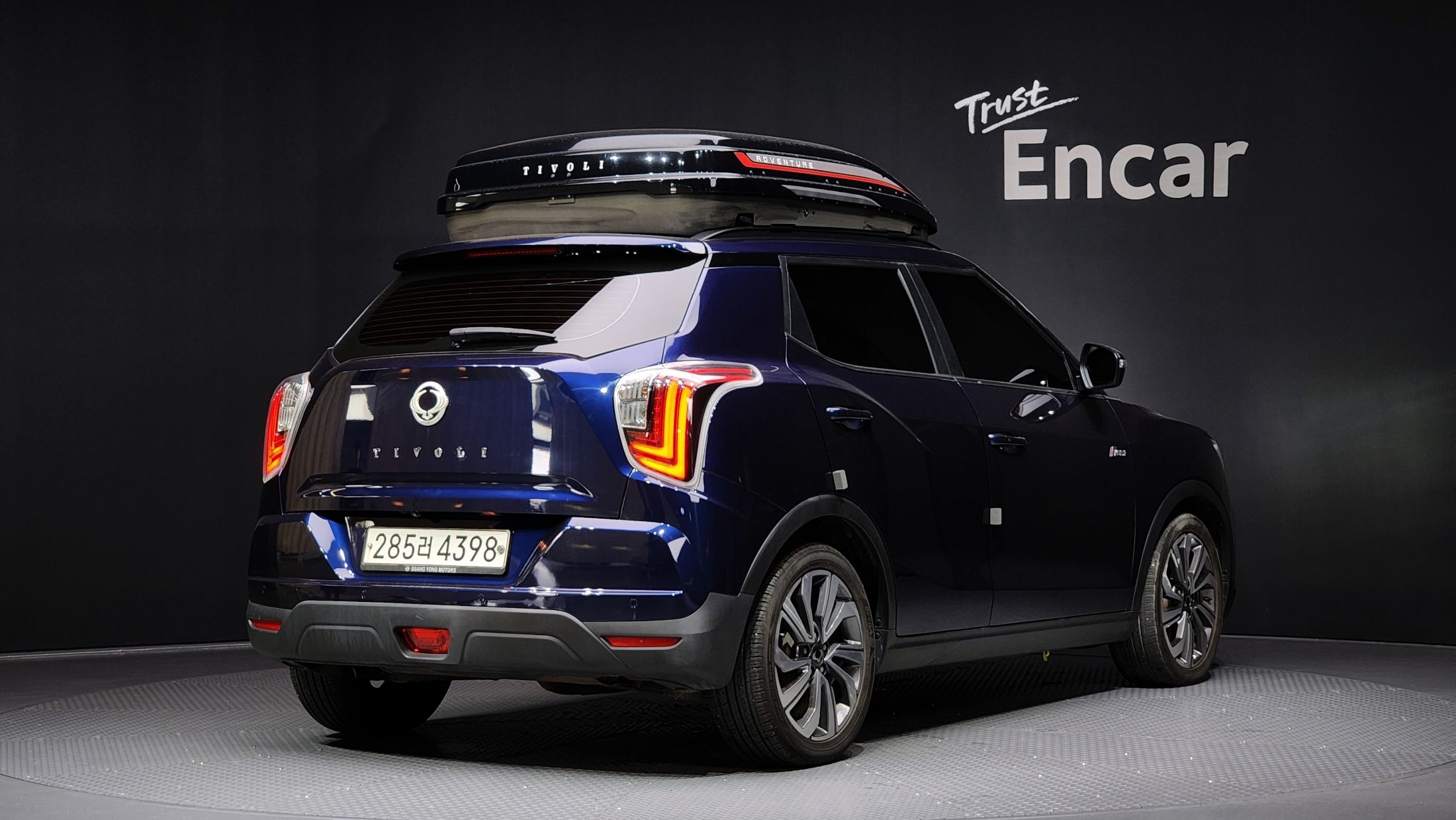 SSANGYONG TIVOLI VERY NEW 2020