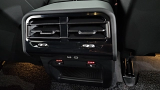 BMW 5-SERIES G60 2024