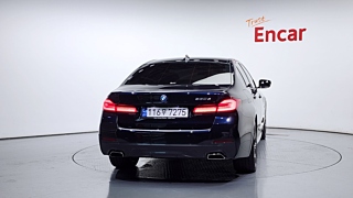 BMW 5-SERIES G30 2023