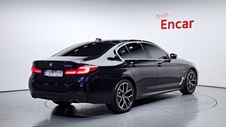 BMW 5-SERIES G30 2023