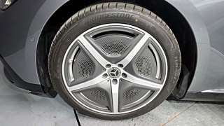 MERCEDES BENZ EQE V295 2023