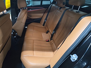 BMW 5-SERIES G30 2017