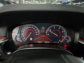 BMW 5-SERIES G30 2017