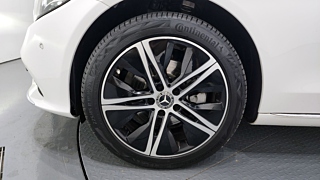 MERCEDES BENZ C-CLASS W205 2019