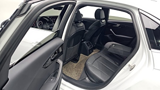 AUDI A4 B9 2020