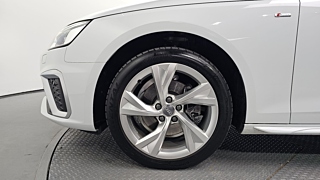 AUDI A4 B9 2020