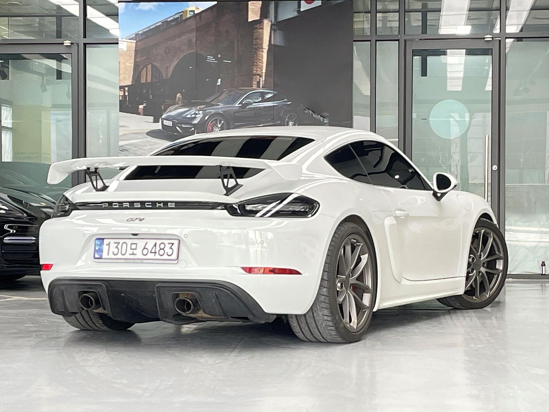 PORSCHE 718 CAYMAN 2023