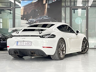 PORSCHE 718 CAYMAN 2023