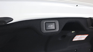 LEXUS ES300H 2024