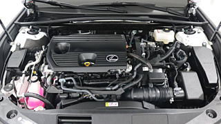 LEXUS ES300H 2024