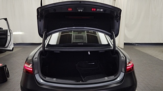 MERCEDES BENZ E-CLASS W213 2023