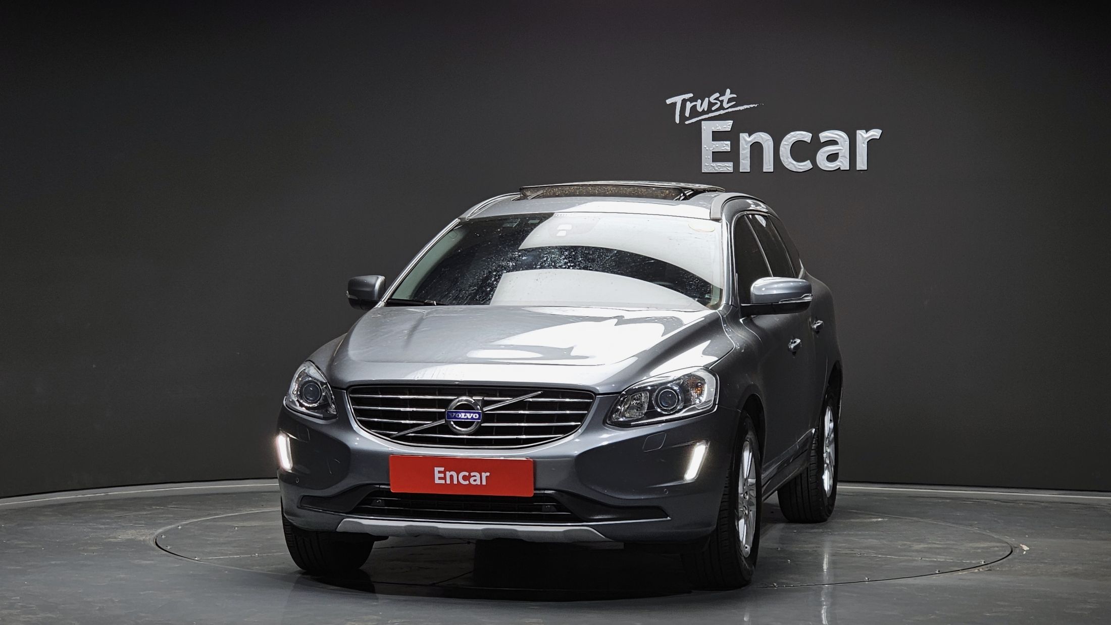 VOLVO XC60 2016