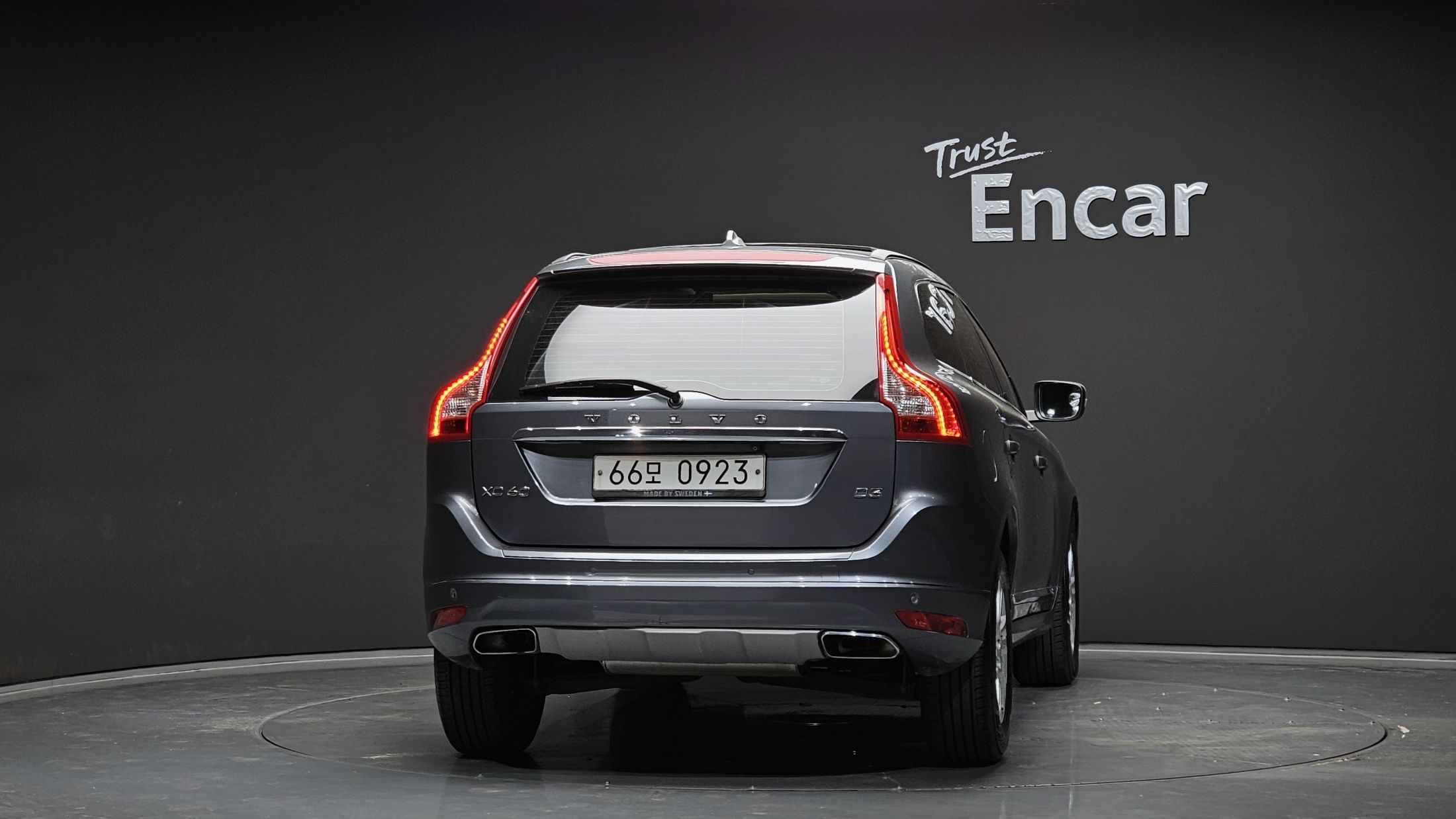VOLVO XC60 2016