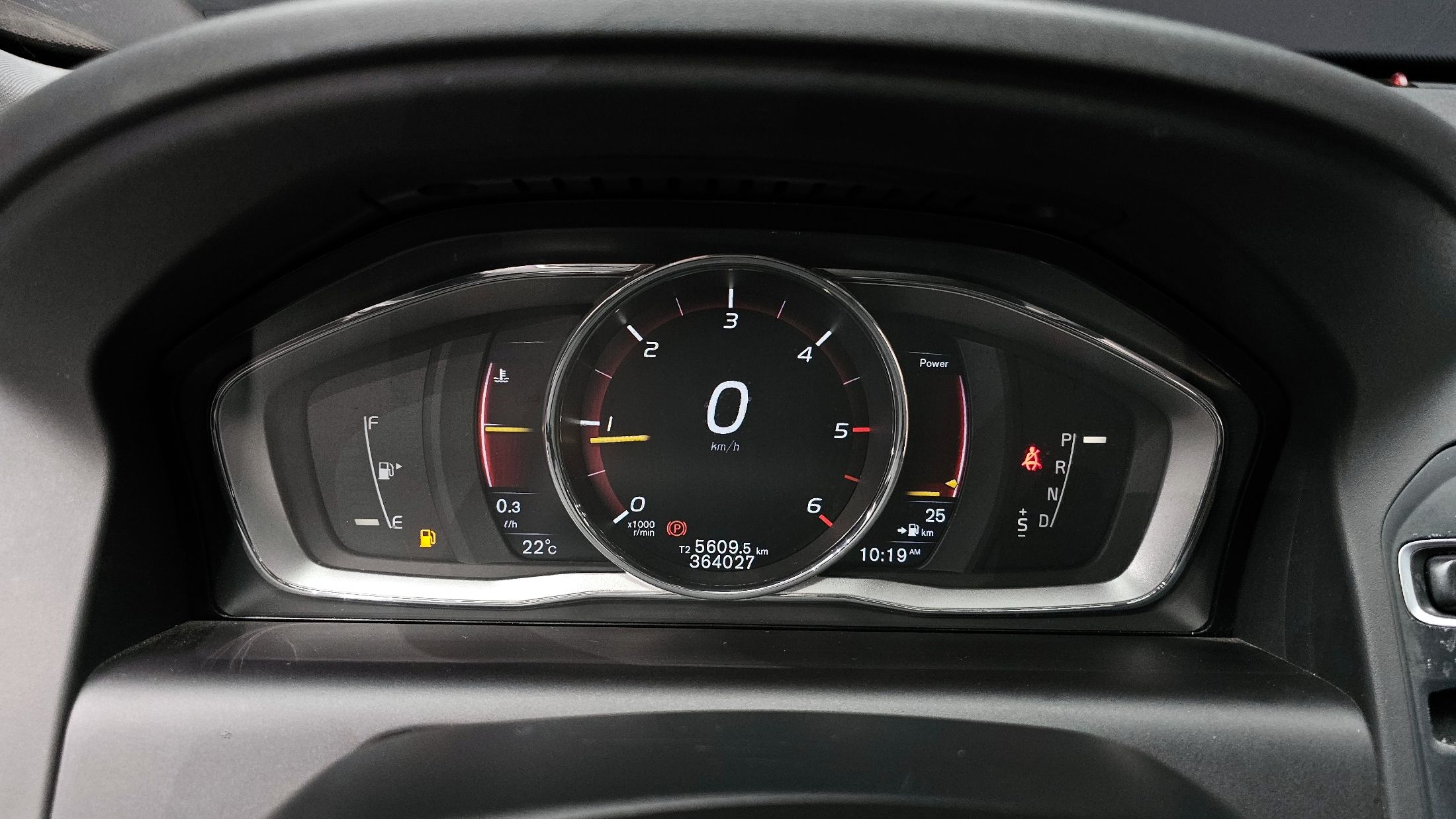 VOLVO XC60 2016