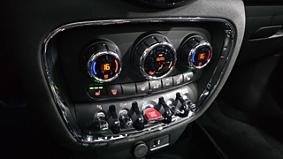 MINI CLUBMAN COOPER 2023