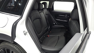 MINI CLUBMAN COOPER 2023