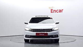 VOLKSWAGEN PASSAT 2018