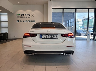MERCEDES BENZ E-CLASS W213 2022