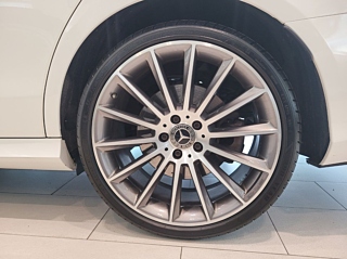 MERCEDES BENZ E-CLASS W213 2022