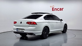 VOLKSWAGEN PASSAT GT B8 2021