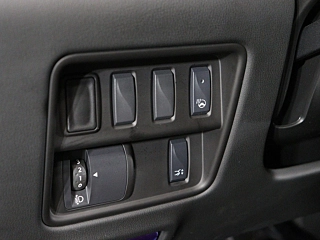 SAMSUNG QM6 2022