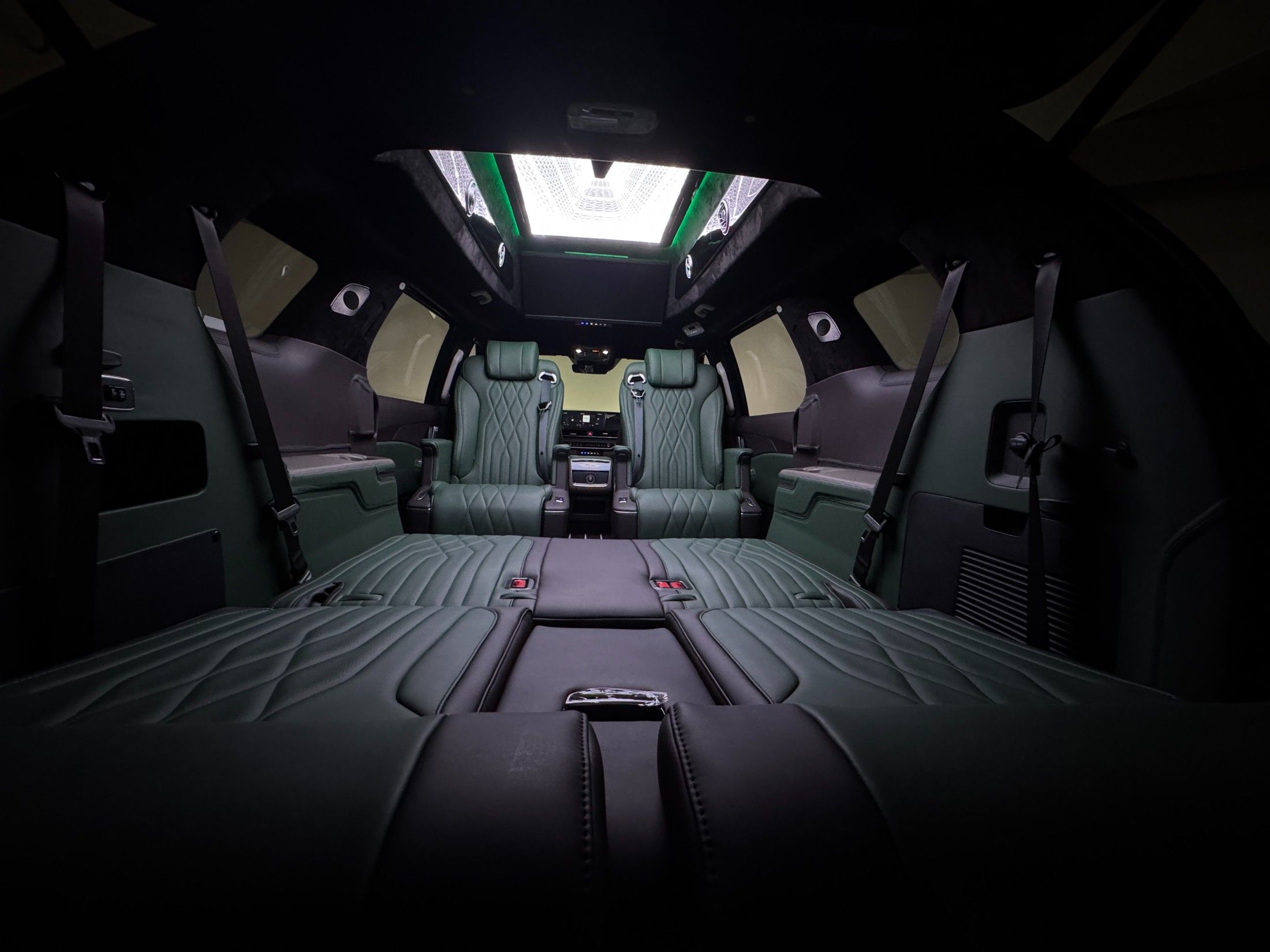 KIA CARNIVAL 2025