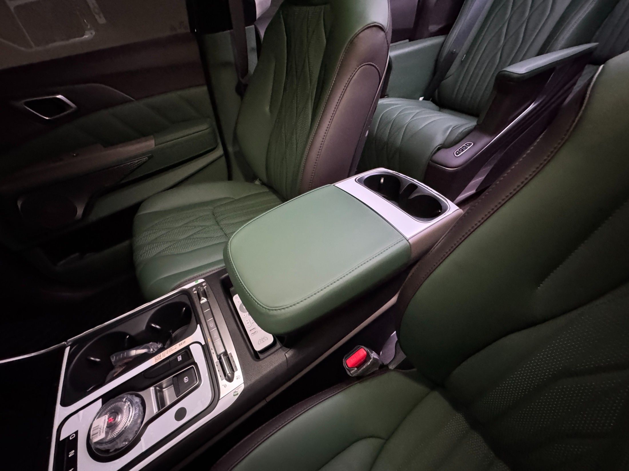 KIA CARNIVAL 2025
