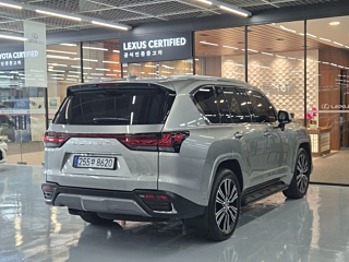 Заказать LEXUS LX