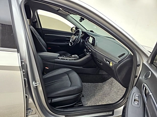 HYUNDAI SONATA DN8 2021