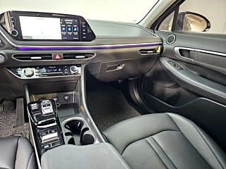 HYUNDAI SONATA DN8 2021