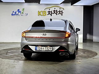 HYUNDAI SONATA DN8 2021