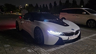 BMW I8 2019