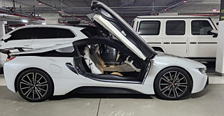 BMW I8 2019