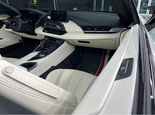 BMW I8 2019