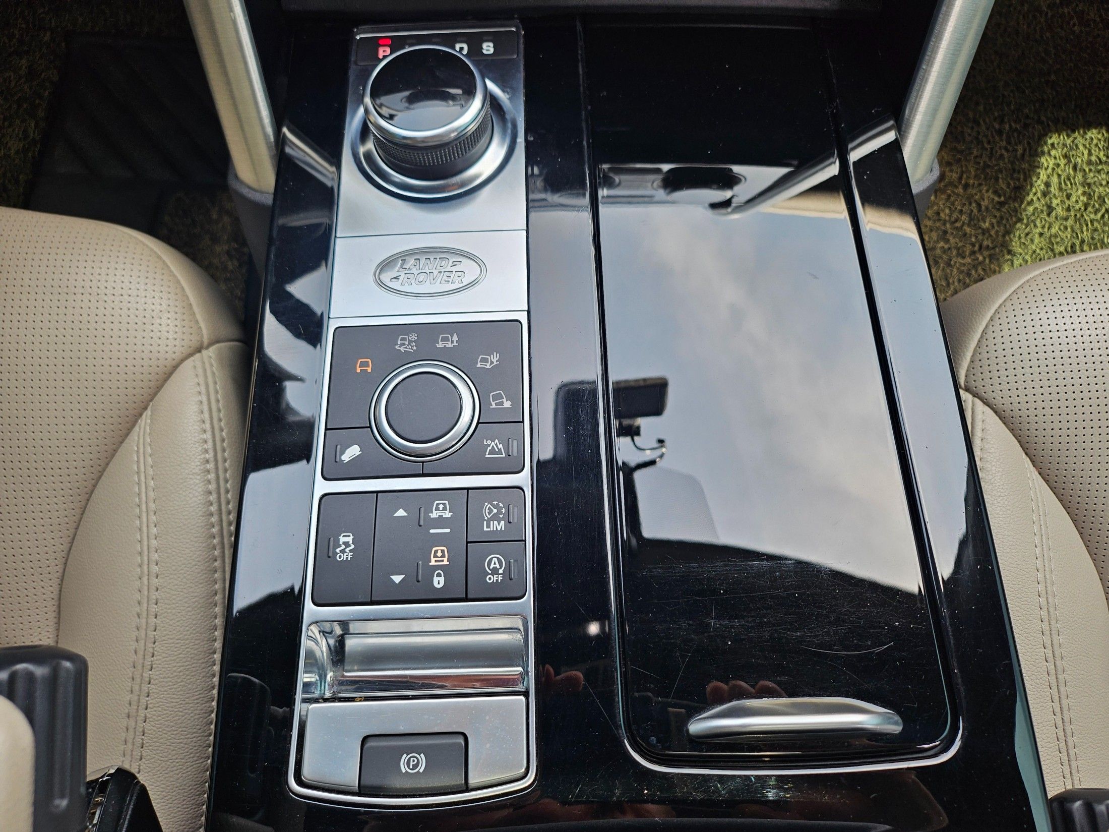 LAND ROVER DISCOVERY 5 2017