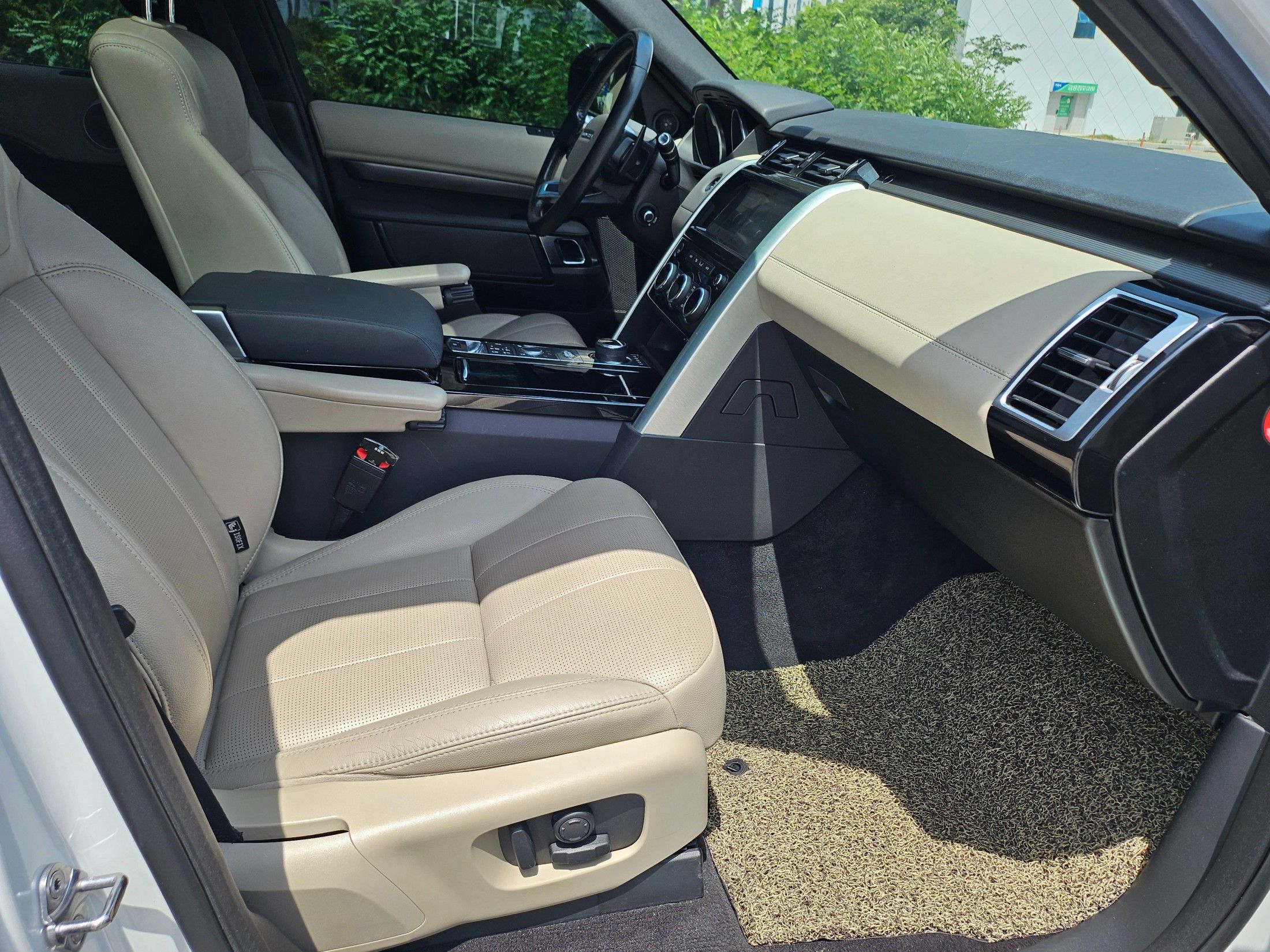 LAND ROVER DISCOVERY 5 2017