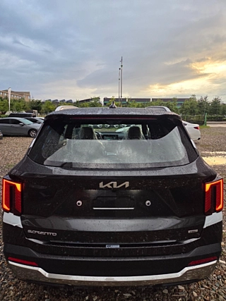 Заказать KIA SORENTO