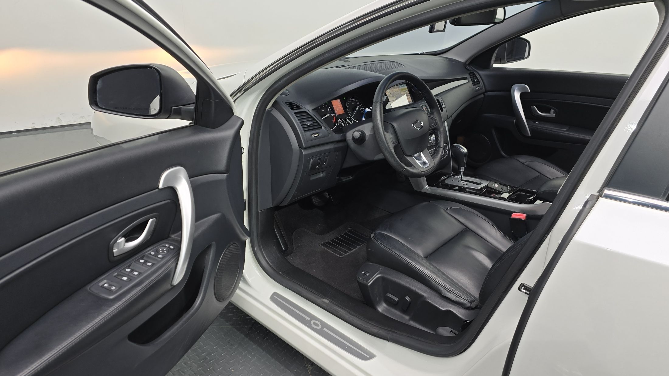 SAMSUNG SM5 NEW 2012