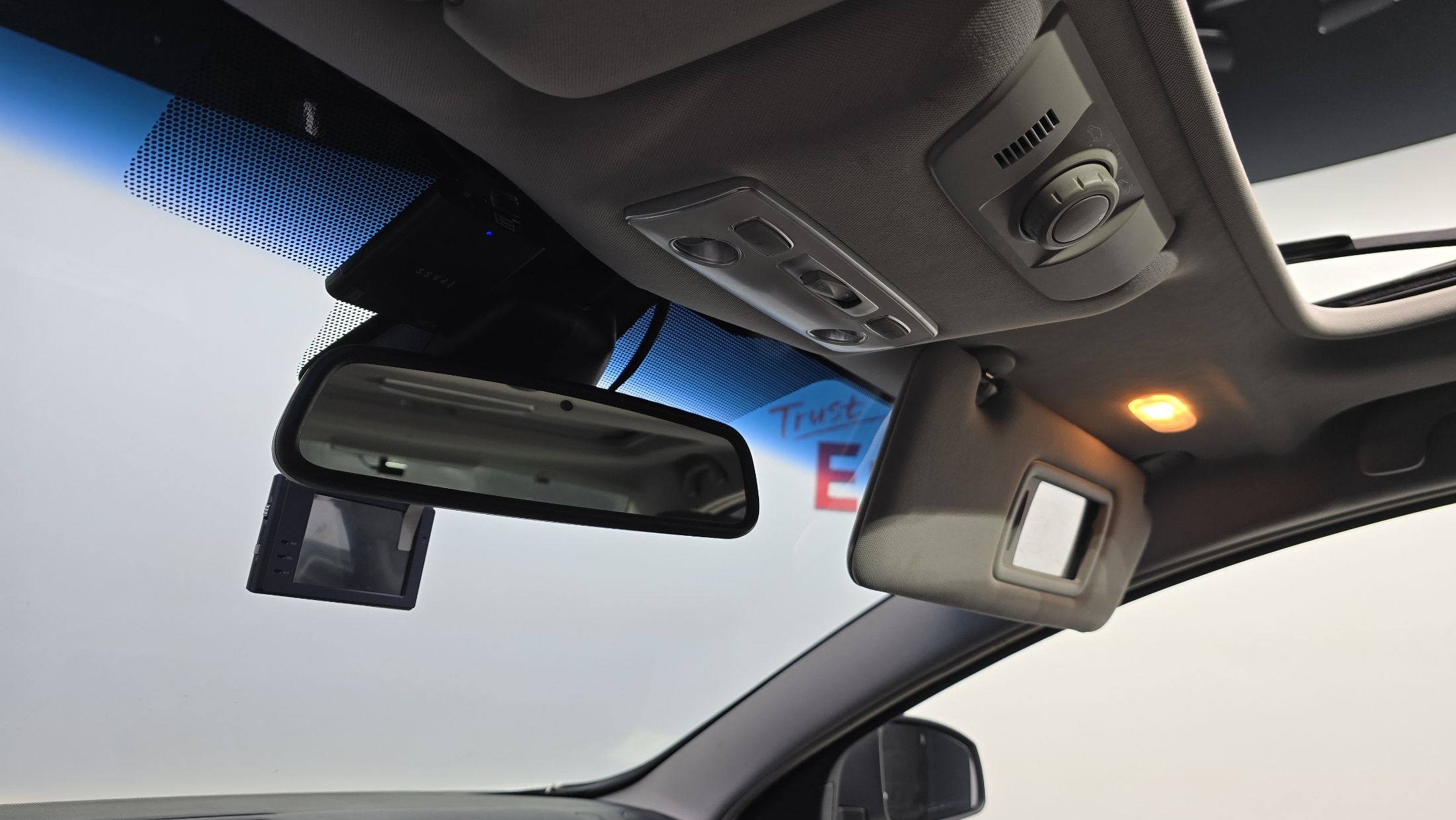 SAMSUNG SM5 NEW 2012