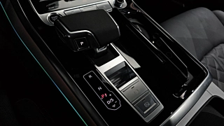 AUDI Q7 4M  50 TDI Quattro Premium 2025