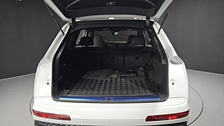 AUDI Q7 4M  50 TDI Quattro Premium 2025