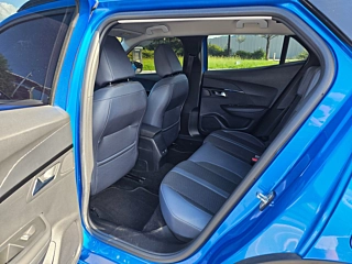 PEUGEOT 2008  2 GENERATION 1.5 BlueHDi Allure 2021