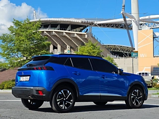 PEUGEOT 2008  2 GENERATION 1.5 BlueHDi Allure 2021