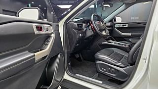 FORD EXPLORER 2020