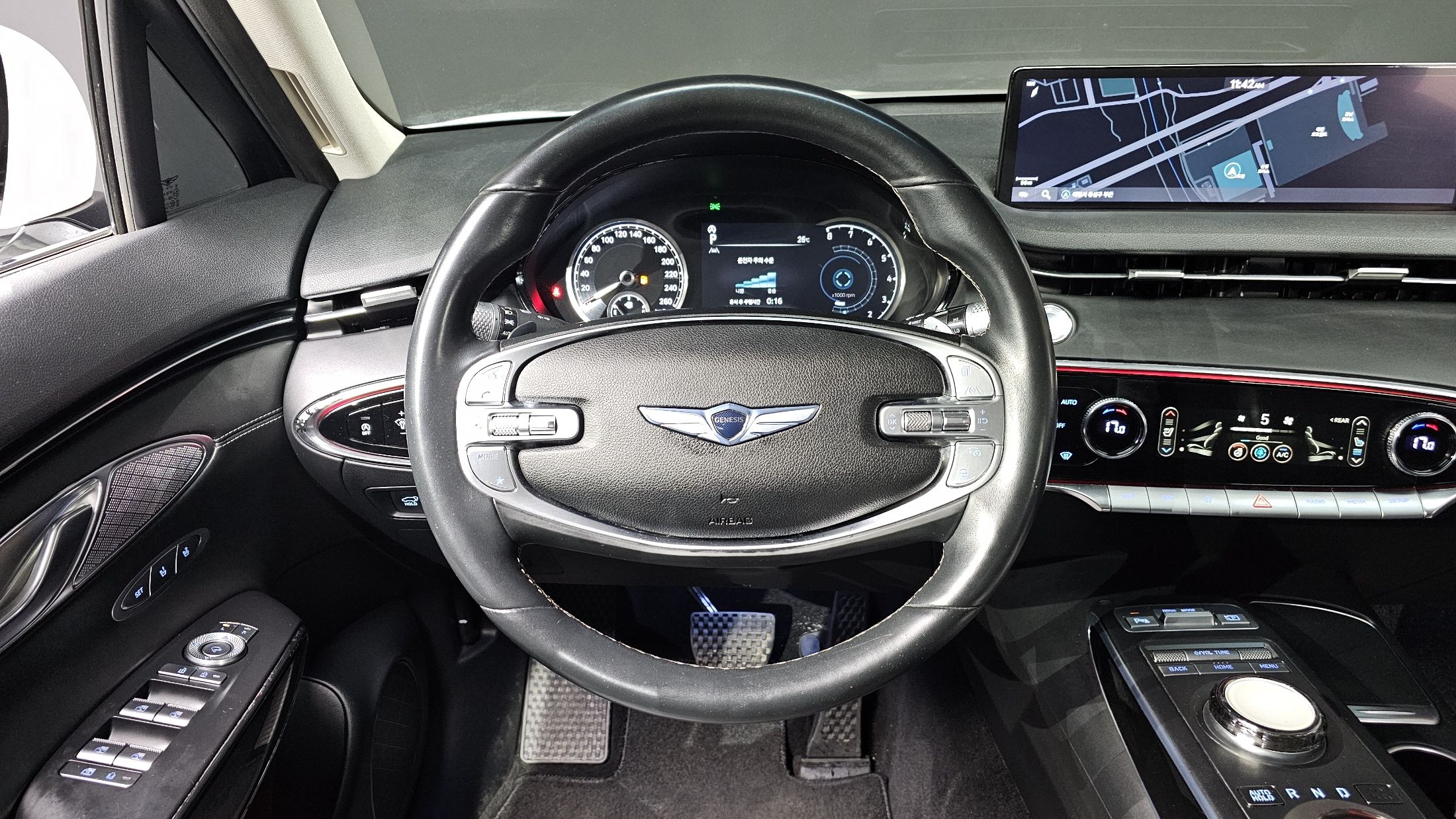 GENESIS GV70 2021