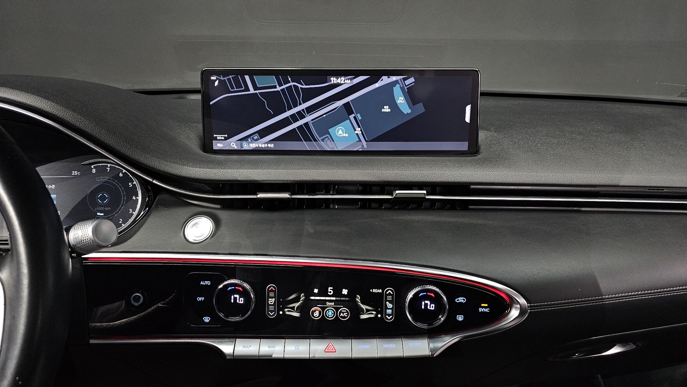 GENESIS GV70 2021