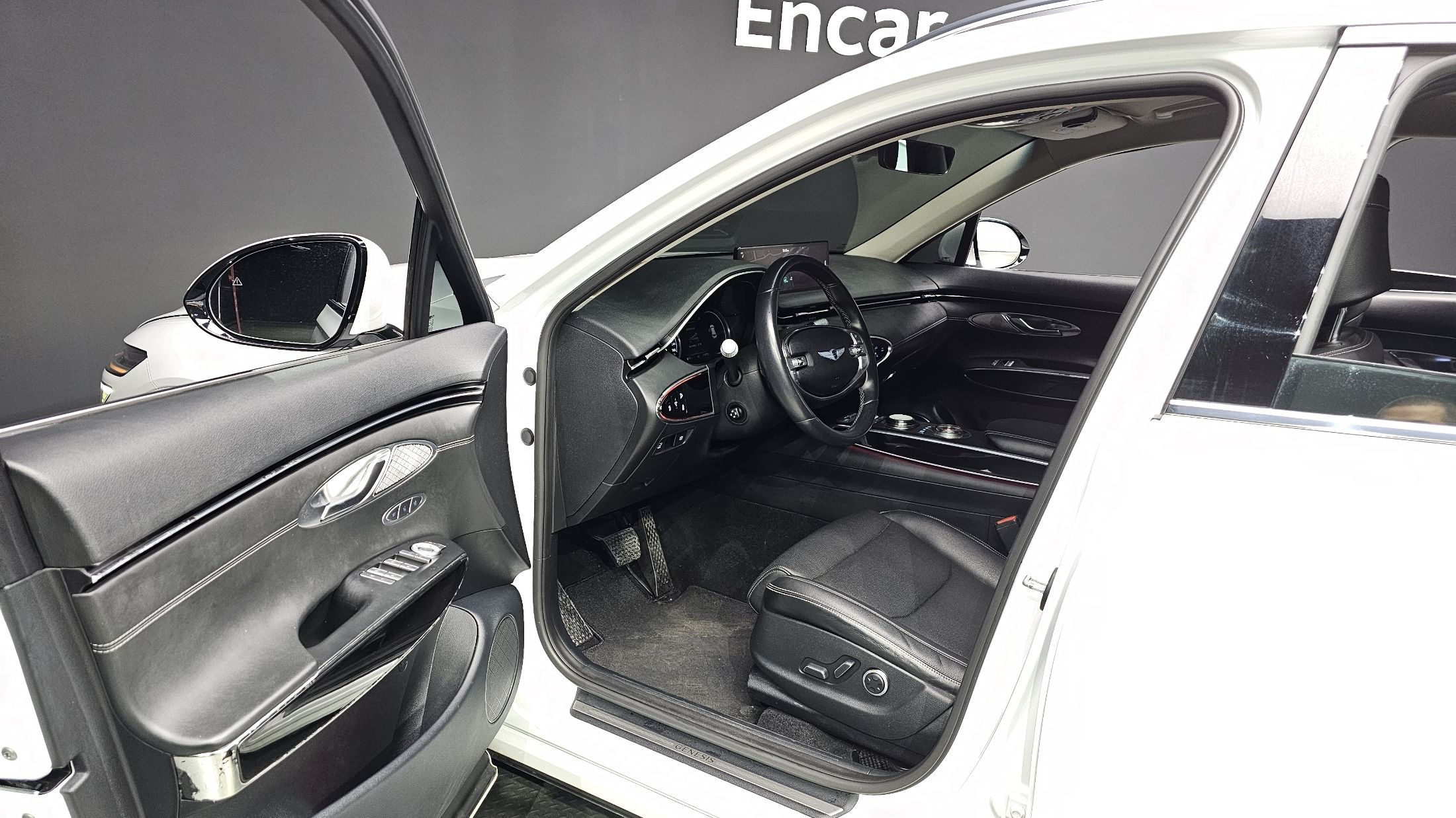 GENESIS GV70 2021
