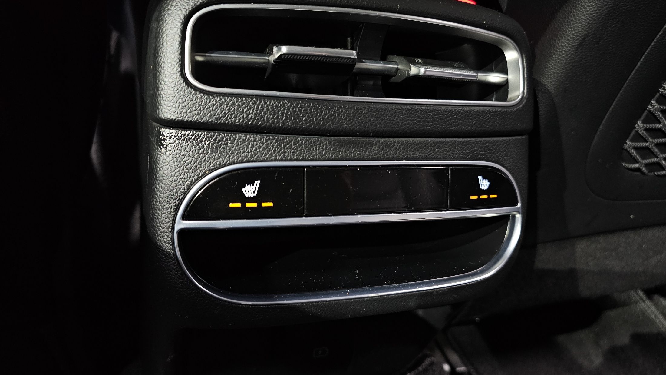 GENESIS GV70 2021